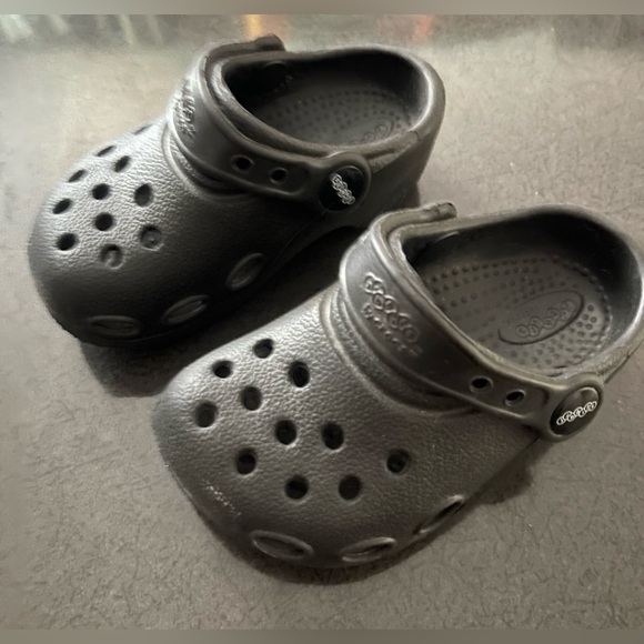 Jibbitz by Crocs - Toddler Shoes - Black - Sz L - C 6/7 - Picture 1 of 8